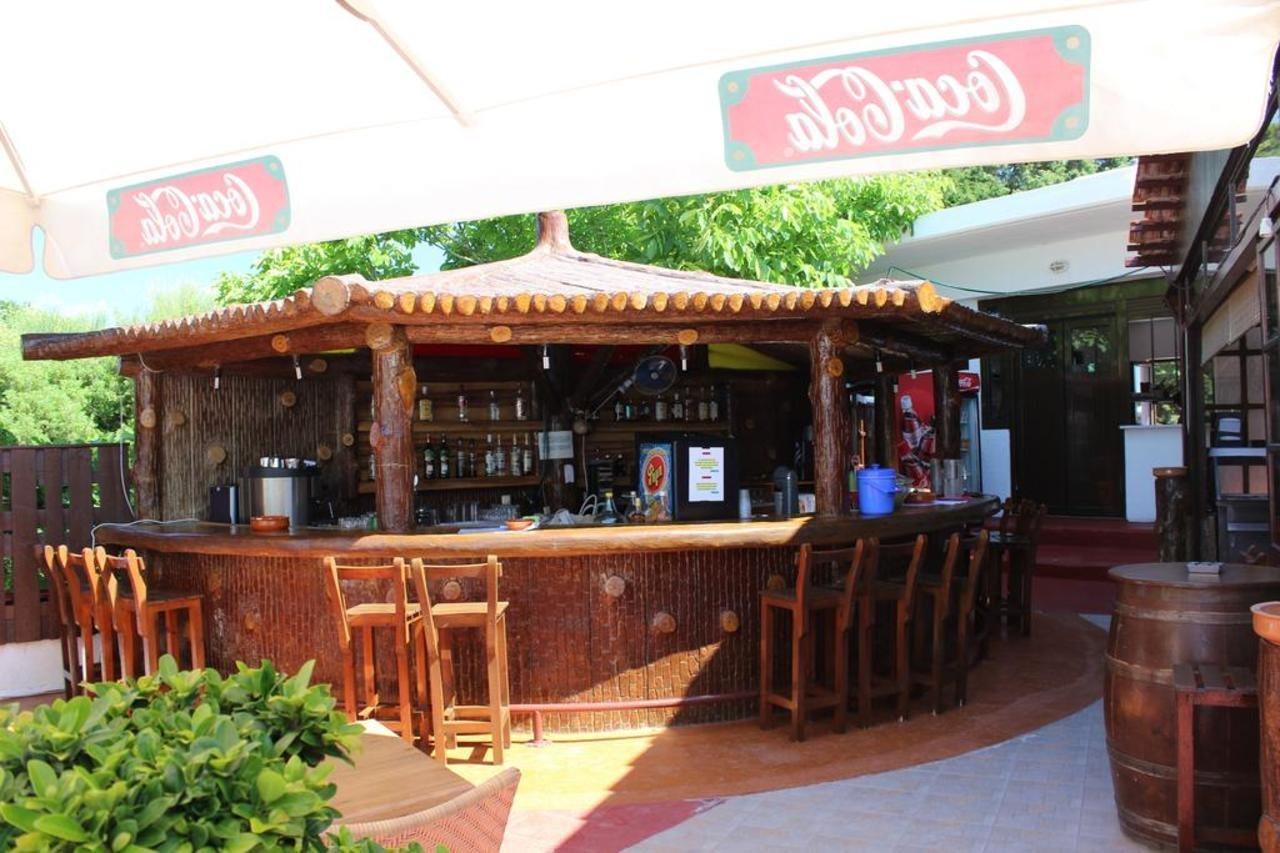 Hotel Asteria Ágios Kírykos Exterior photo