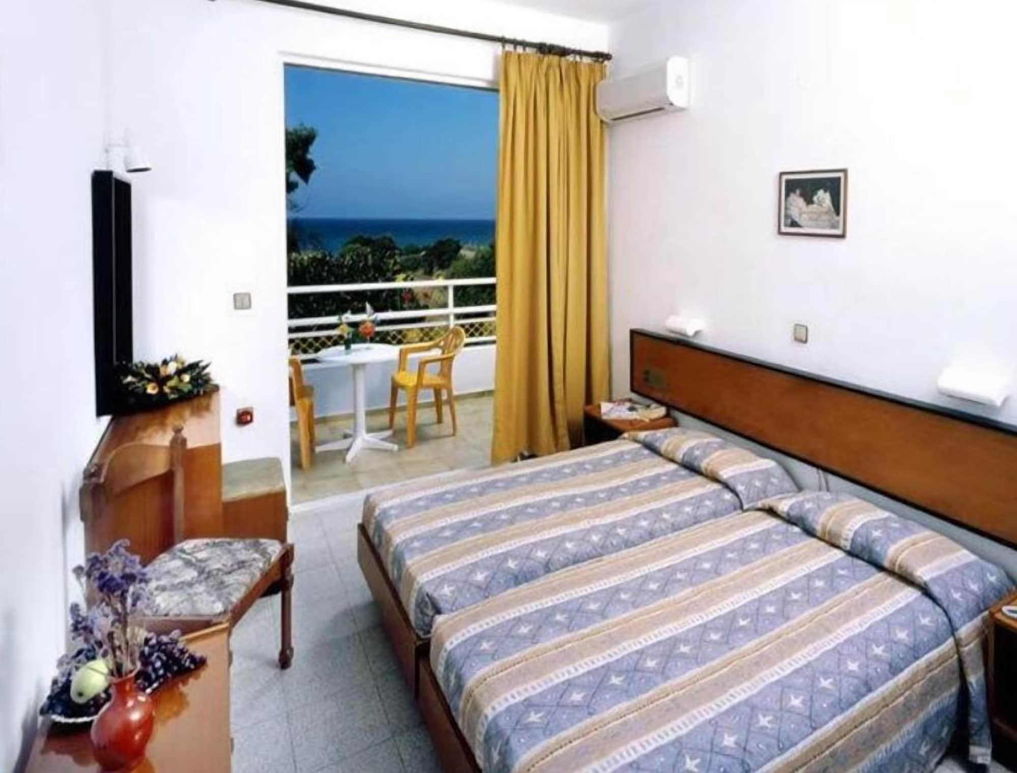 Hotel Asteria Ágios Kírykos Exterior photo